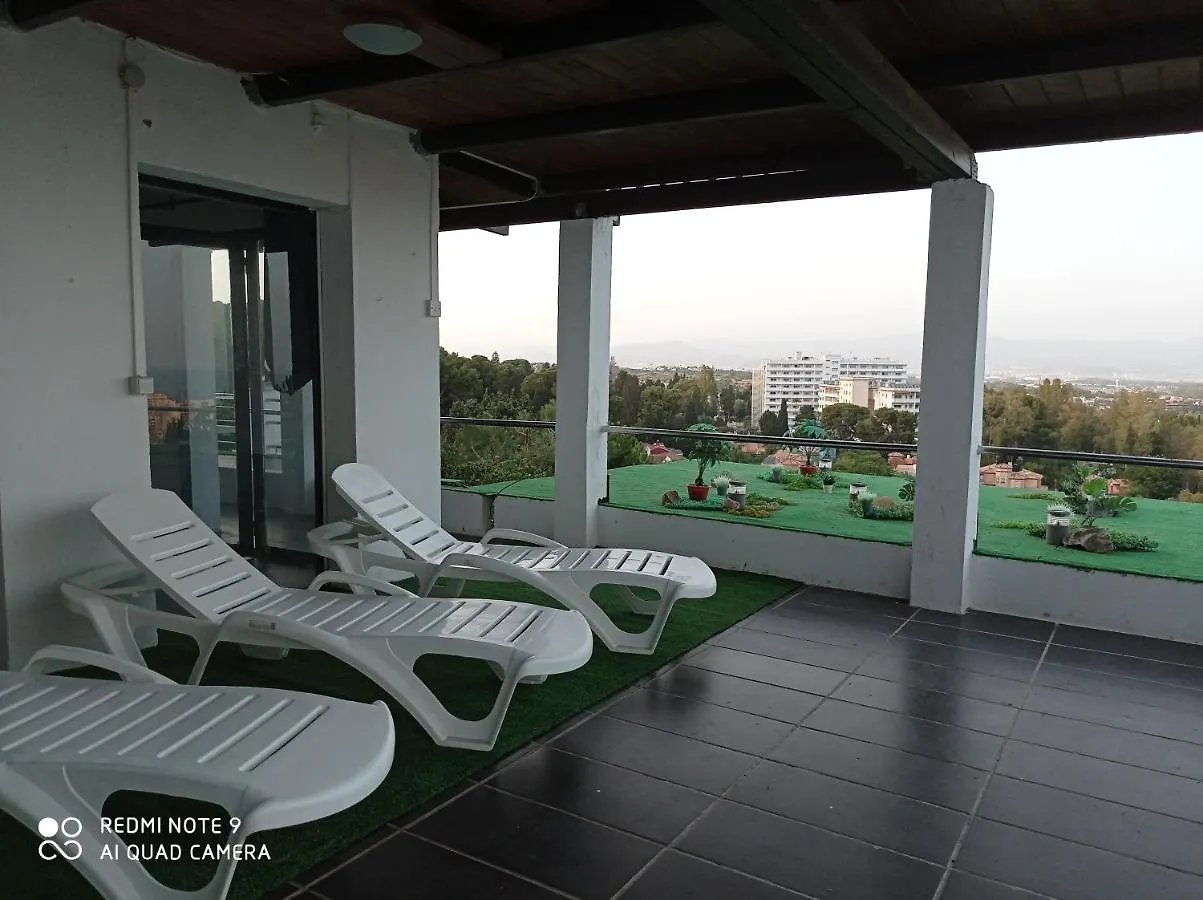 Δωμάτια σε οικογενειακή κατοικία Clark Suites Habitaciones