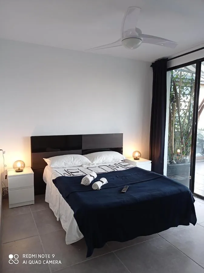 Clark Suites Habitaciones contacts